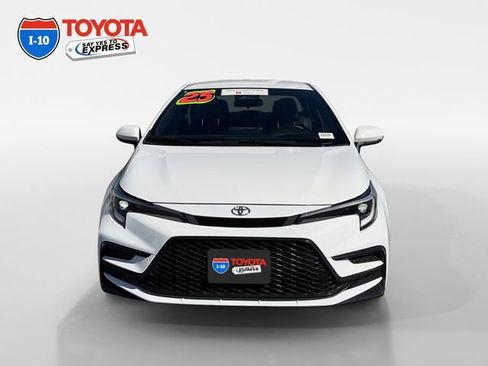 Certified 2025 Toyota Corolla SE w/ Convenience Package image 8