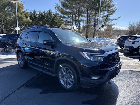 Used 2023 Honda Passport EX-L image 11