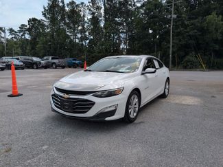 Used 2019 Chevrolet Malibu LT FWD video 3