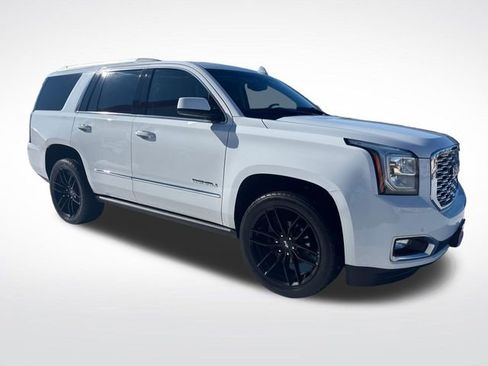 Used 2019 GMC Yukon Denali w/ Denali Ultimate Package image 12