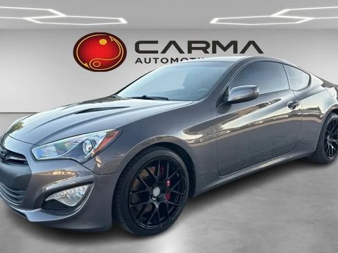 Used 2013 Hyundai Genesis 3.8 RWD image 1