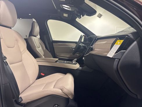New 2026 Volvo XC90 T8 Ultra w/ Protection Package Premier AWD/4WD image 29
