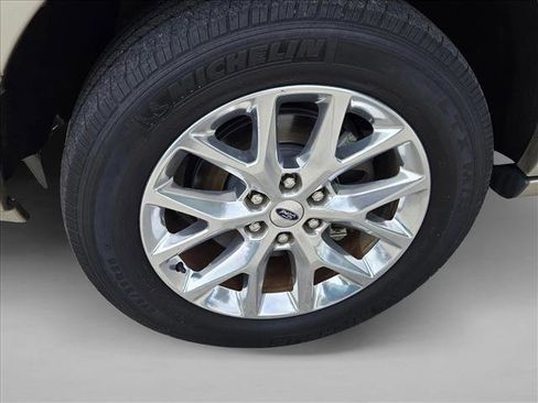 Used 2017 Ford Expedition Limited w/ Equipment Group 301A image 24