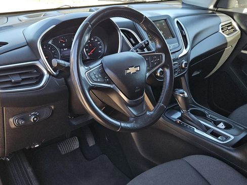 Used 2019 Chevrolet Equinox LT w/ Driver Convenience Package image 21