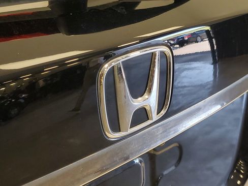 Used 2021 Honda HR-V LX image 6