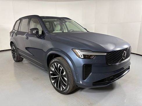 New 2026 Volvo XC90 T8 Ultra AWD/4WD image 2