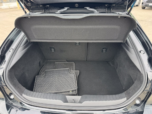 Used 2022 MAZDA MAZDA3 s FWD image 13