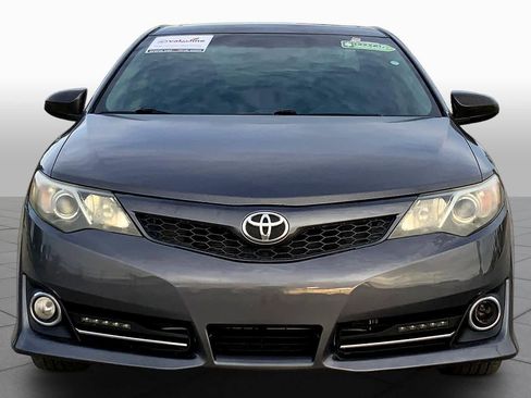 Used 2013 Toyota Camry SE image 4