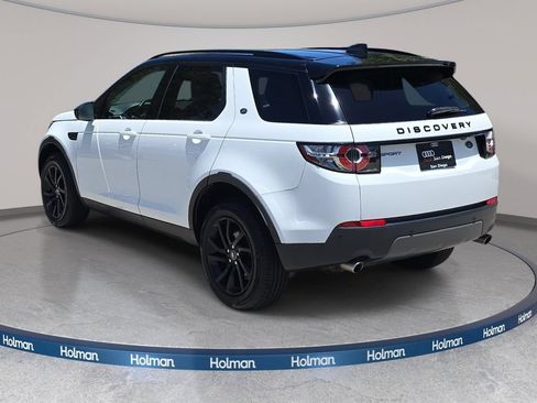Used 2019 Land Rover Discovery Sport SE AWD/4WD image 8