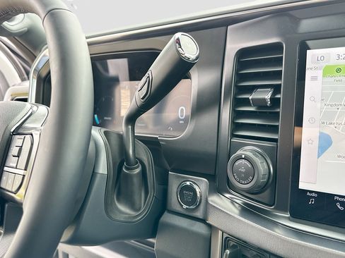 New 2026 Ford F350 4x4 Crew Cab Super Duty image 12