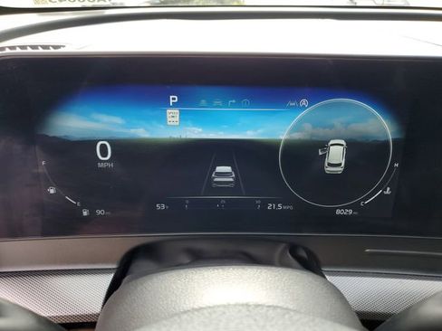 Used 2025 Kia Sportage SX image 31