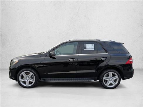 Used 2013 Mercedes-Benz ML 550 4MATIC image 9