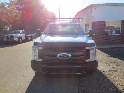Used 2018 Ford F350 XL w/ Power Equipment Group image 2