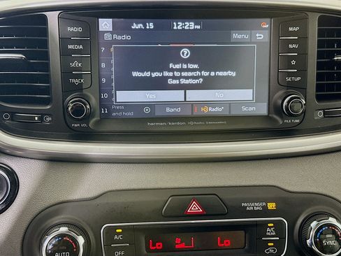 Used 2020 Kia Sorento SX FWD image 24