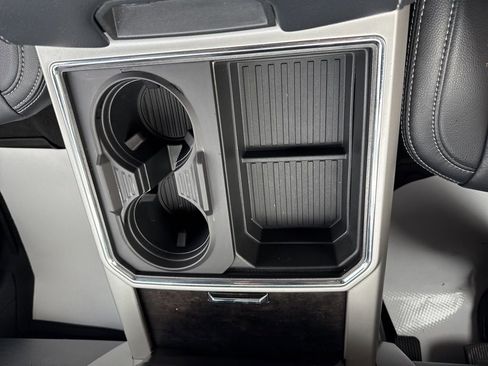 Used 2022 Ford F350 Lariat w/ Lariat Value Package image 21