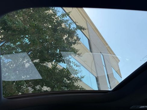 Certified 2025 Mercedes-Benz CLA 250 4MATIC image 32