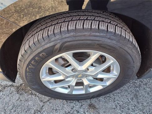 Used 2022 Chevrolet Equinox LT image 42