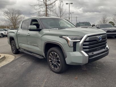 Used 2024 Toyota Tundra Limited w/ Power Package