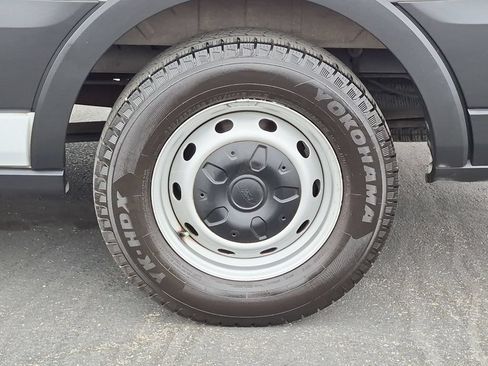 Used 2020 Ford Transit 350 XL RWD image 11