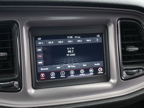 Used 2023 Dodge Challenger SXT image 19