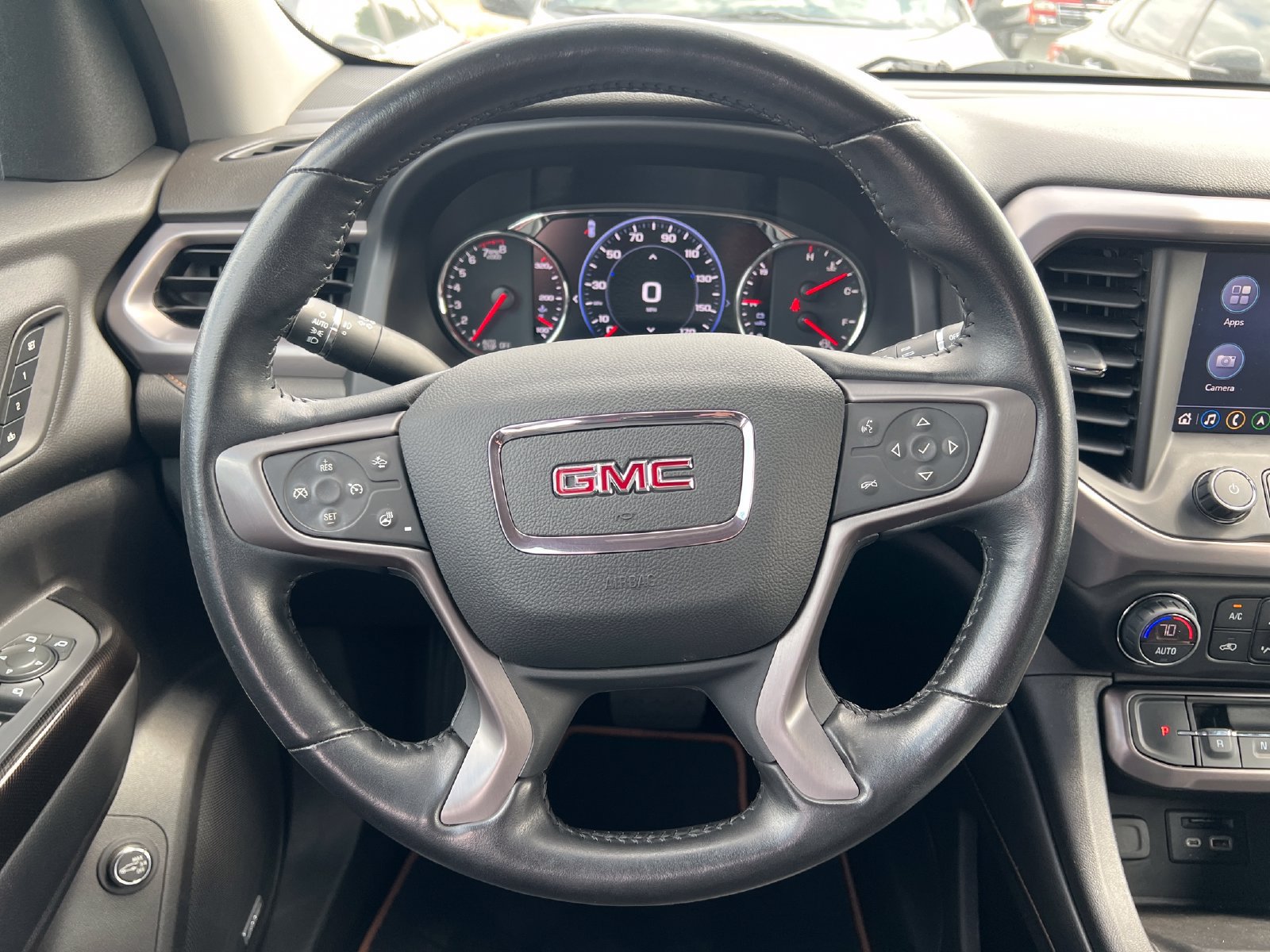 Used 2022 GMC Acadia AT4 w/ Technology Package AWD/4WD image 25