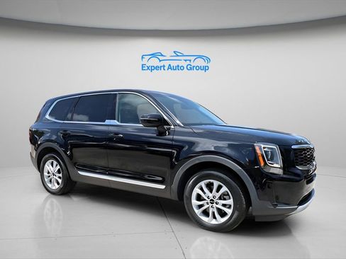 Used 2022 Kia Telluride LX FWD image 1