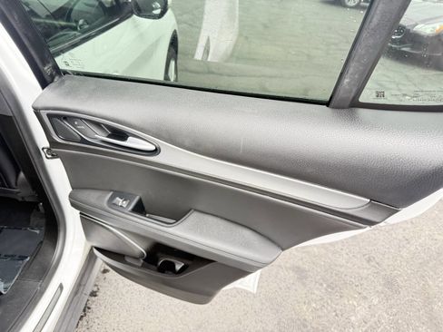 Used 2018 Alfa Romeo Stelvio Ti Sport image 19