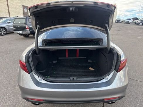 Used 2019 Alfa Romeo Giulia Ti w/ Quick Order Package 22X Lusso image 17