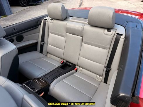 Used 2013 BMW 335i Convertible w/ Premium Pkg RWD image 24