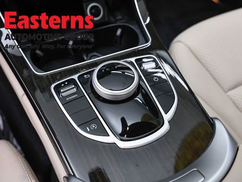 Used 2018 Mercedes-Benz C 300 4MATIC Sedan image 20