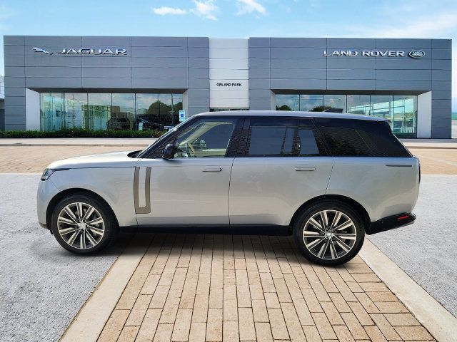 Used 2023 Land Rover Range Rover SE AWD/4WD image 7
