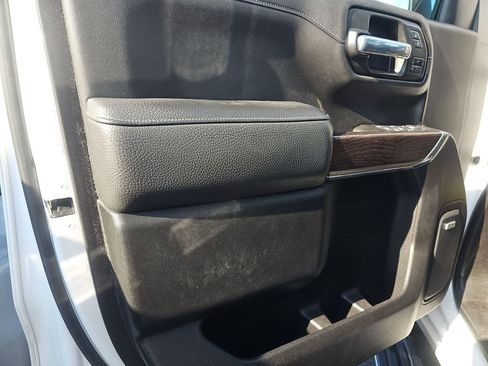 Used 2021 GMC Sierra 1500 Denali w/ Denali Ultimate Package image 11