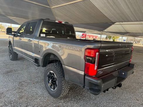 New 2026 Ford F250 Platinum image 6