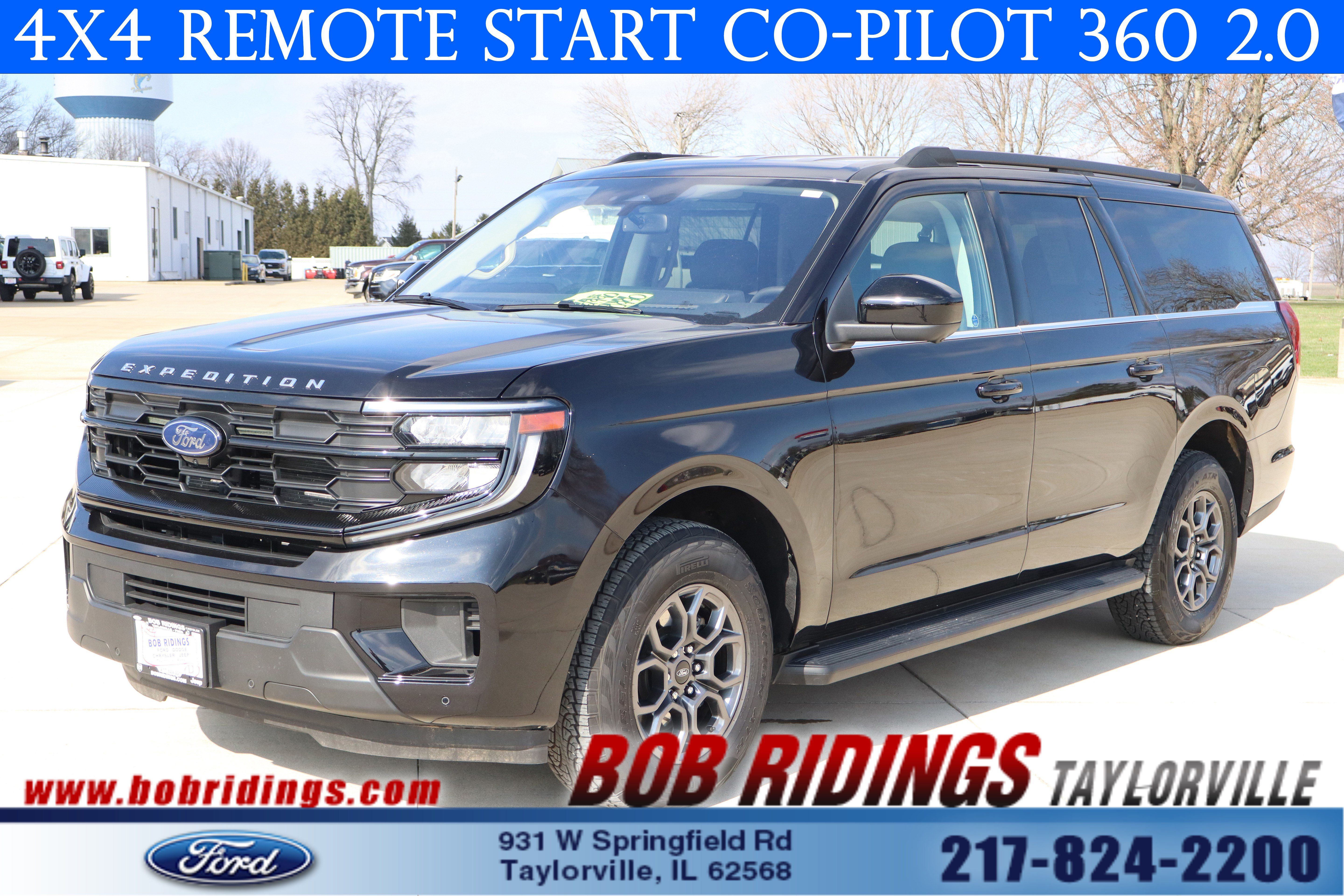 Used 2025 Ford Expedition Max Active AWD/4WD image 1