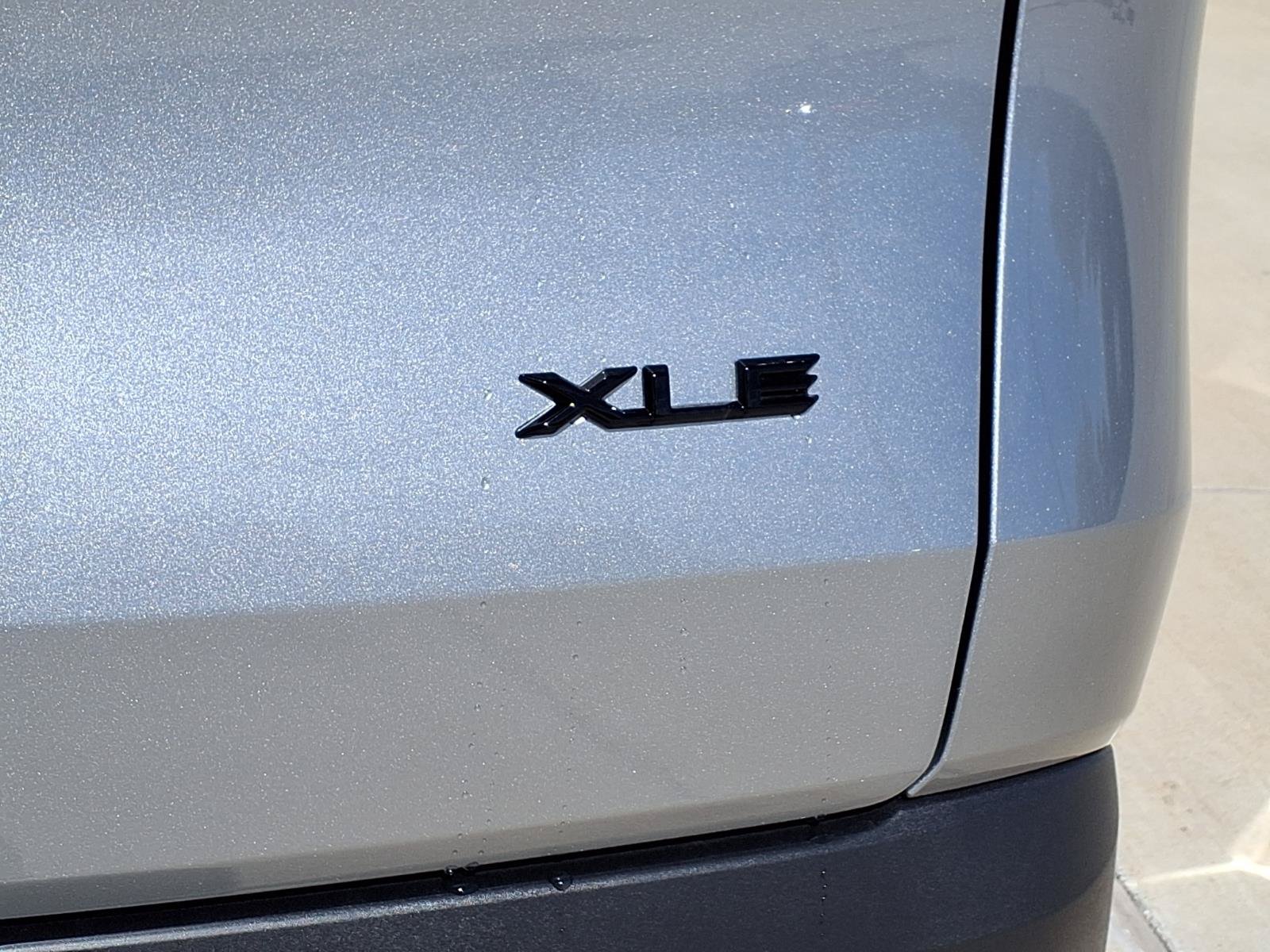 New 2026 Toyota Grand Highlander XLE FWD image 30