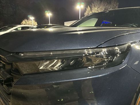 Used 2025 Honda CR-V Sport-L image 31