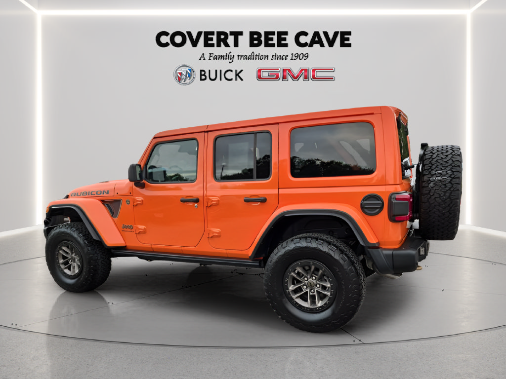 Used 2025 Jeep Wrangler Unlimited Rubicon 392 AWD/4WD image 6