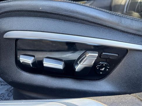 Used 2017 BMW 750i xDrive image 18