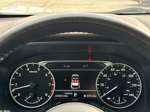 Used 2023 Nissan Rogue SL w/ SL Premium Package image 31