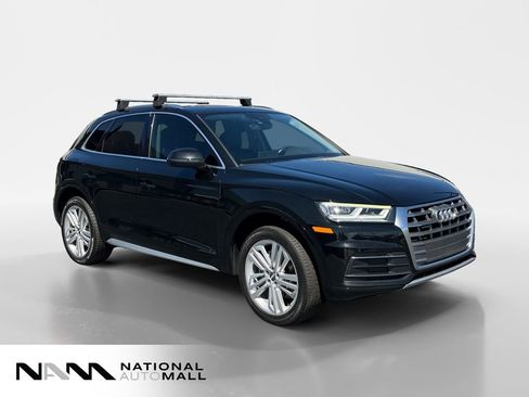Used 2019 Audi Q5 2.0T Premium Plus w/ Premium Plus Package AWD/4WD image 7
