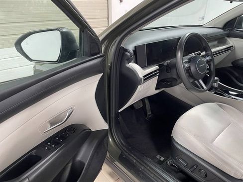 Used 2025 Hyundai Tucson SEL AWD/4WD image 10