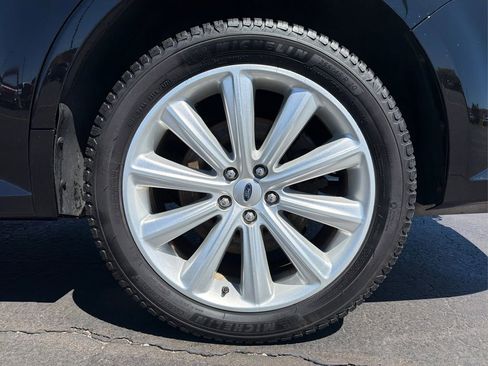 Used 2018 Ford Flex SEL w/ Equipment Group 202A AWD/4WD image 24