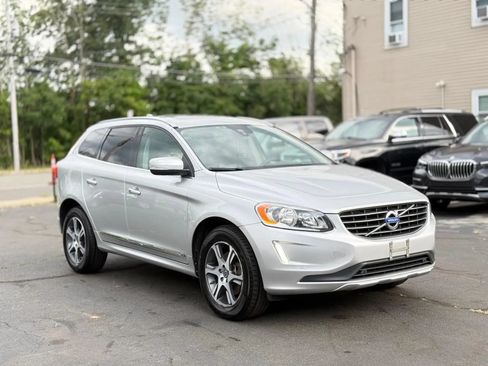 Used 2015 Volvo XC60 T6 Platinum AWD/4WD image 4