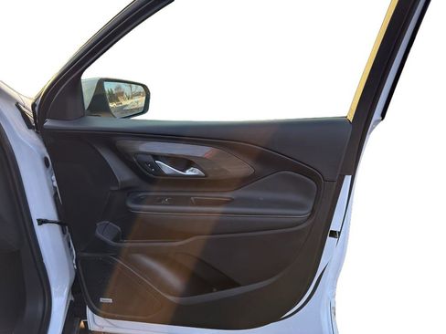 Used 2024 GMC Terrain Denali w/ Denali Premium Package image 14