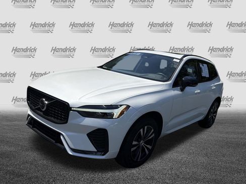 Certified 2024 Volvo XC60 B5 Core w/ Protection Package Premier AWD/4WD image 5
