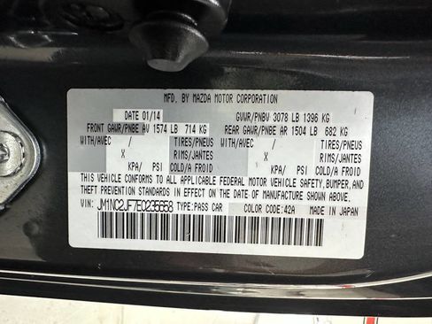 Used 2014 MAZDA MX-5 Miata Sport image 22