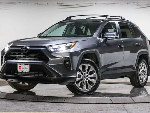 Used 2023 Toyota RAV4 XLE Premium FWD image 1