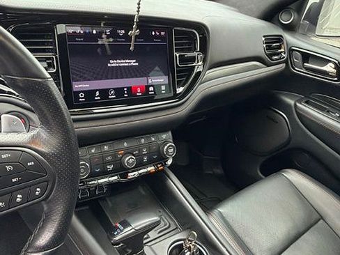 Used 2022 Dodge Durango R/T w/ Tow 'N Go Package AWD/4WD image 19