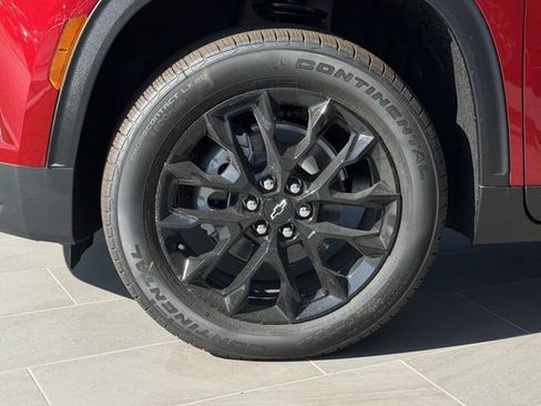 New 2026 Chevrolet Traverse LT w/ Midnight/Sport Edition FWD image 8