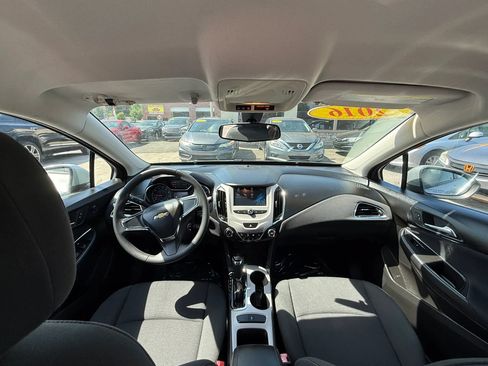 Used 2016 Chevrolet Cruze LS FWD image 14